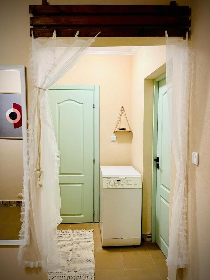 The Green Guest House Of Veliko Tarnovo-Amazing View, Top Location Exteriör bild