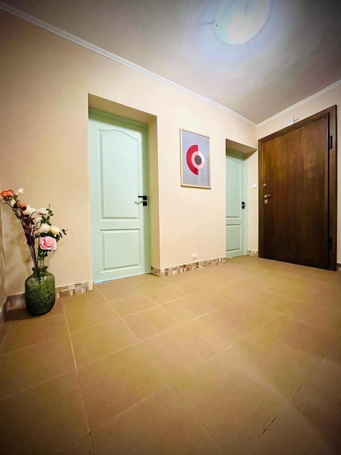 The Green Guest House Of Veliko Tarnovo-Amazing View, Top Location Exteriör bild
