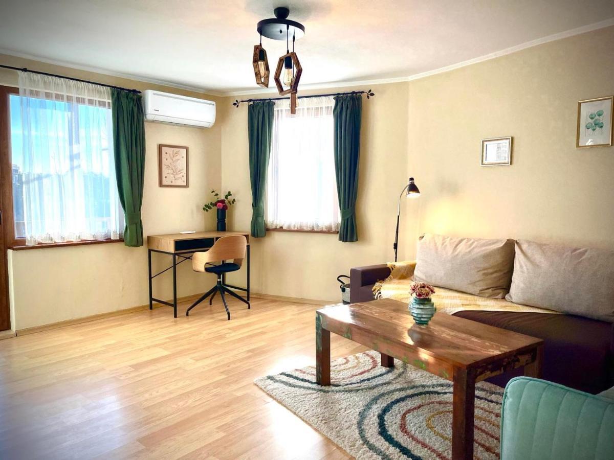 The Green Guest House Of Veliko Tarnovo-Amazing View, Top Location Exteriör bild