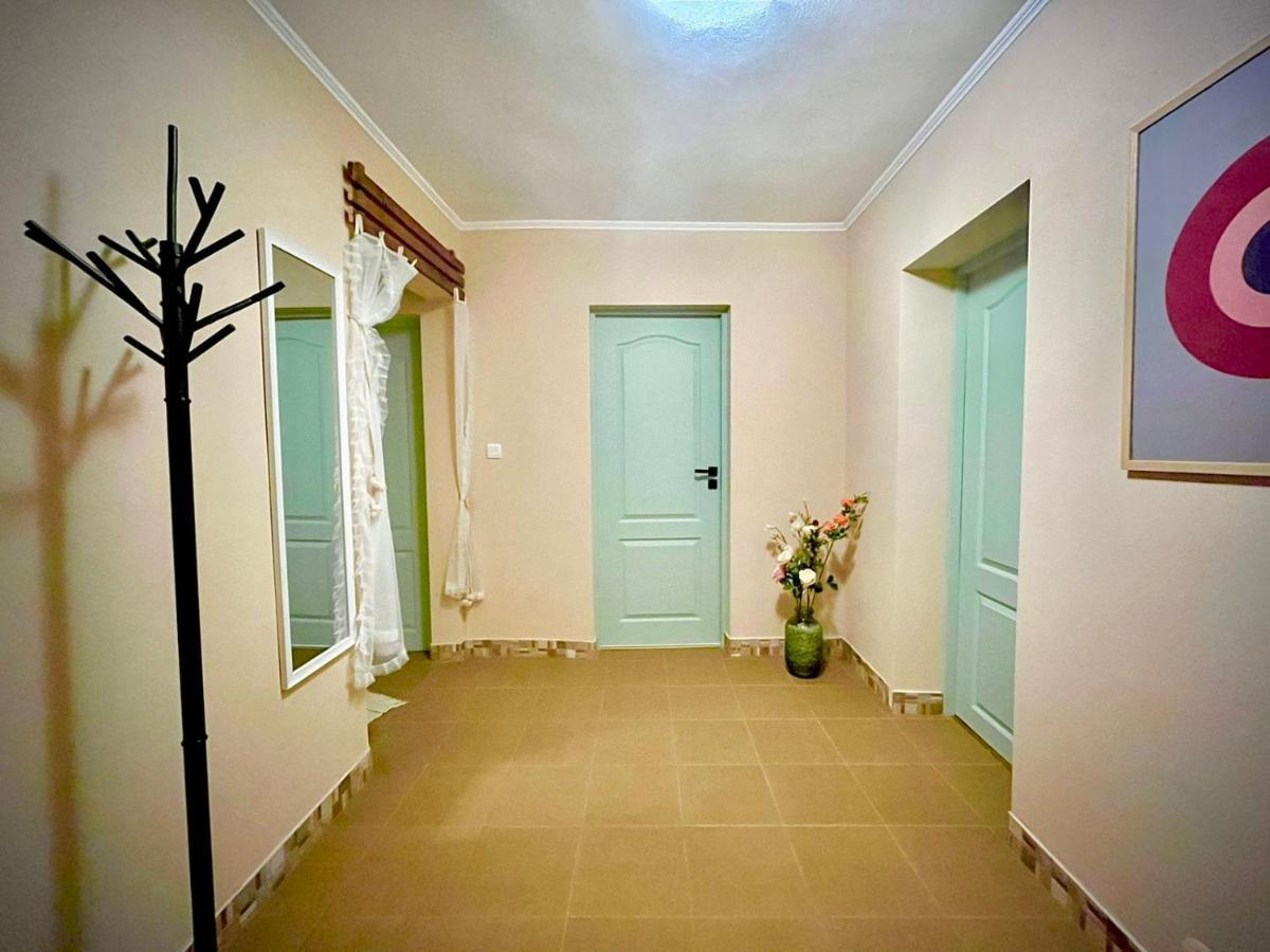 The Green Guest House Of Veliko Tarnovo-Amazing View, Top Location Exteriör bild