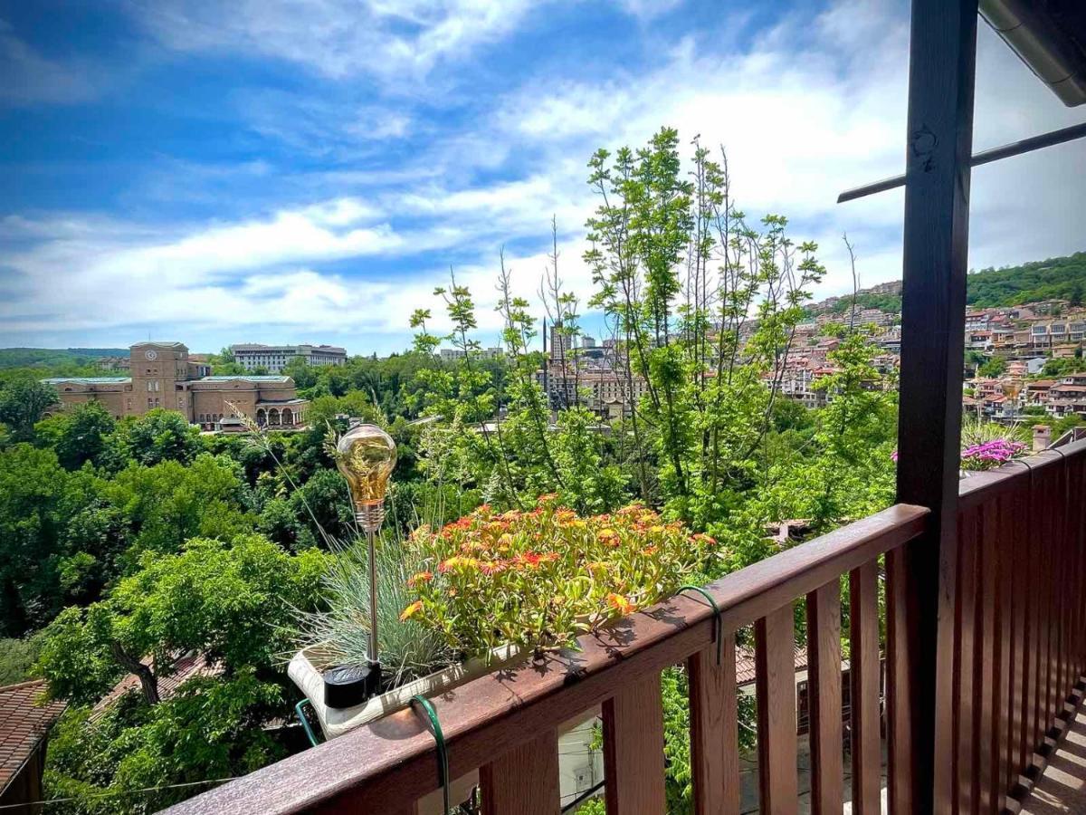 The Green Guest House Of Veliko Tarnovo-Amazing View, Top Location Exteriör bild